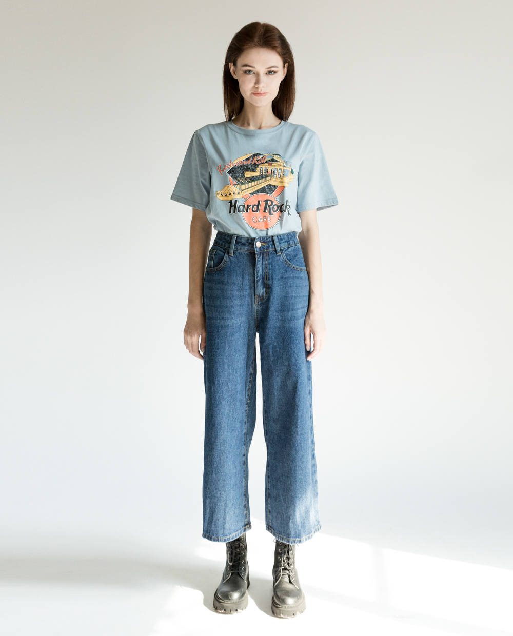 Gợi ý 5+ cách phối quần jean với áo thun nữ trẻ trung hiện đại | J-P FASHION