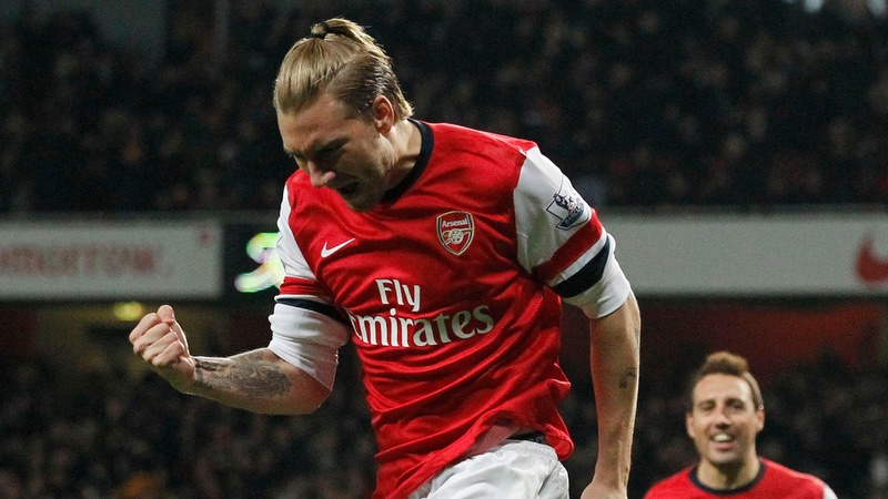 Cầu thủ Nicklas Bendtner đã từng được kỳ vọng không hề ít trong sự nghiệp Cầu thủ Nicklas Bendtner - Vị chúa tể duy nhất của bóng đá